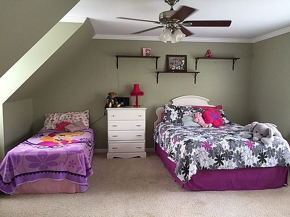 5th image of 104 Marquette Dr