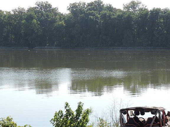 3rd image of 11 N River Rd