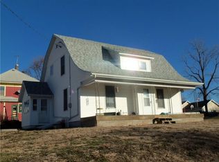 411 Chestnut St, Leighton, IA 50143