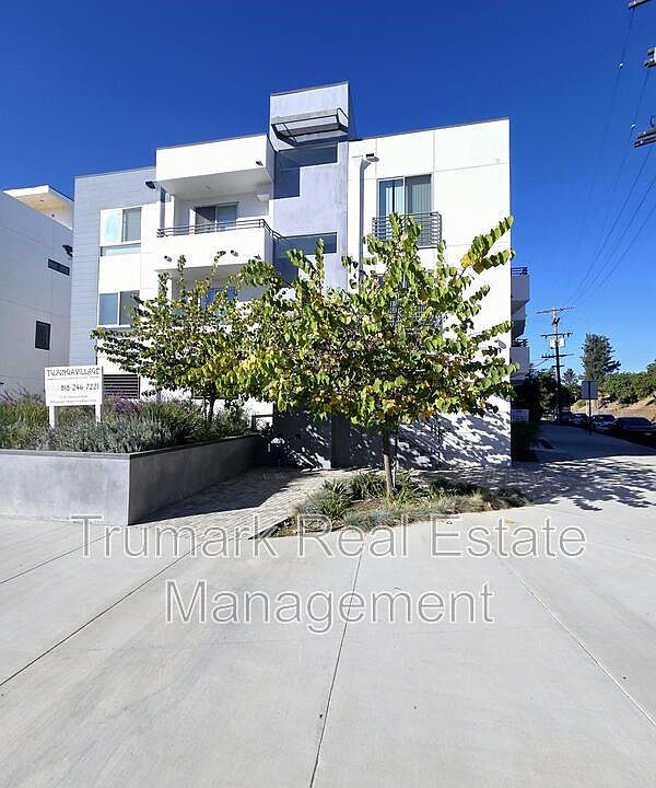 1st image of 11408 Sarah St #203