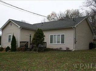 29 Northview Dr, Mahopac, NY 10541