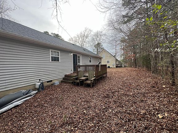 4th image of 703 Ascot Dr