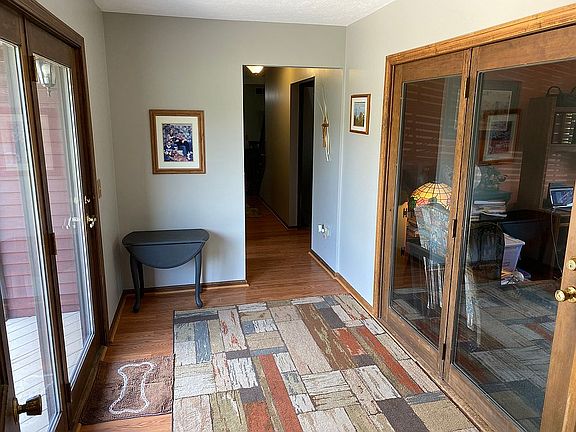 Entryway from garage