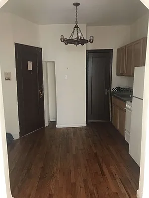 Rented by Crosstown Apartments NYC | media 3