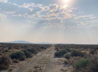 Oil Dry Rd #700, Christmas Valley, OR 97641