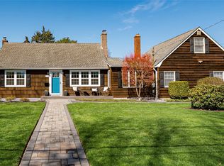 256 4th Avenue, Saint James, NY 11780