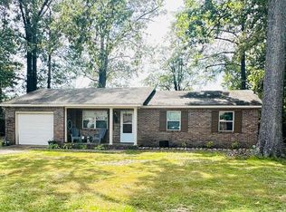 1609 Runnymead Ave SW, Decatur, AL 35601