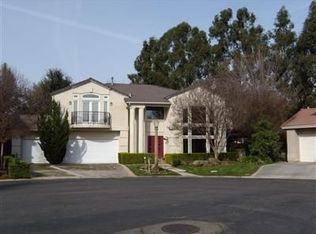 7221 N Stacia Ave, Fresno, CA