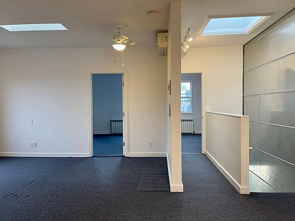 5th image of 6256 Metropolitan Ave #2
