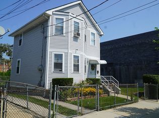 10709 157th St, Jamaica, NY 11433