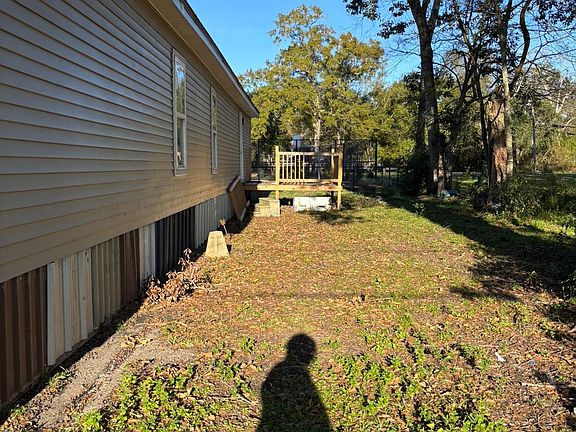 2nd image of 801 Buckeye St