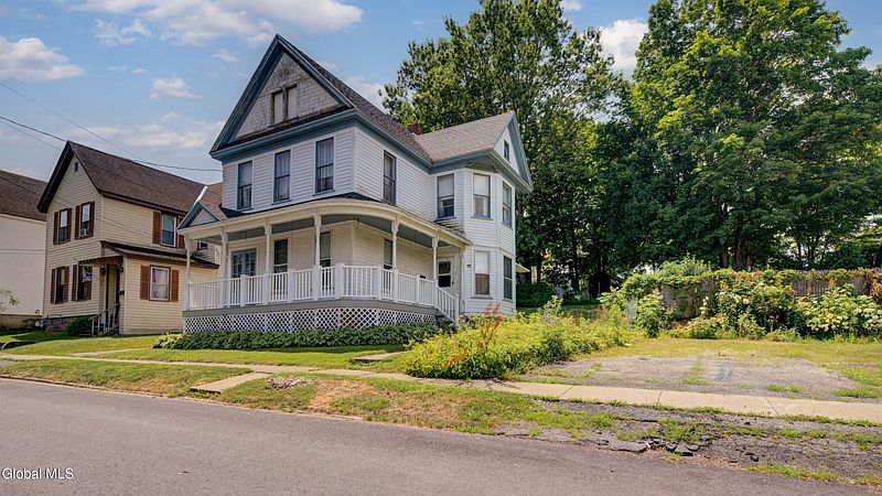 3rd image of 3 Whitmore Avenue