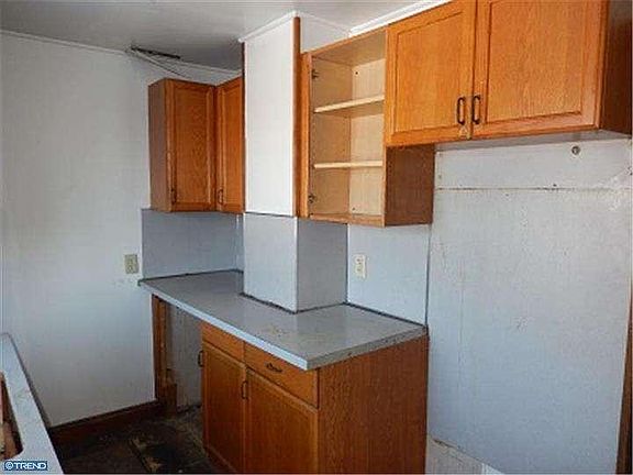 2nd image of 707 N Scott St