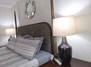 19282 Hollow Ln, Redding, CA 96003