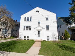 521 Division St #B, Madison, WI 53704