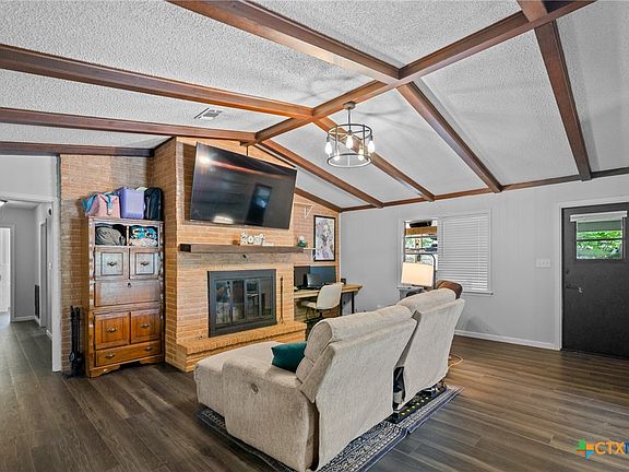 4th image of 101 Sussex Dell Dr