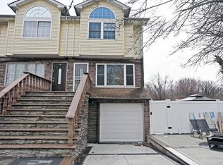 3A Ludwig Ln #1, Staten Island, NY 10303