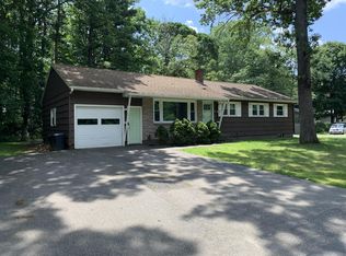 60 Taft Rd, Portsmouth, NH 03801