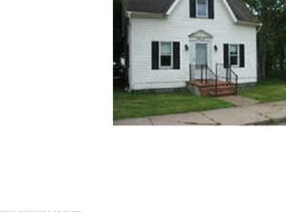 84 Washington St, Eastport, ME 04631