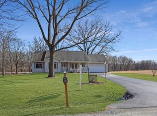 405 Bradley Ln, Kirkland, IL 60146