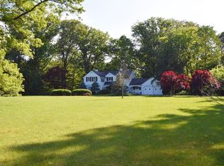 1852 Grafton Rd, Elyria, OH 44035