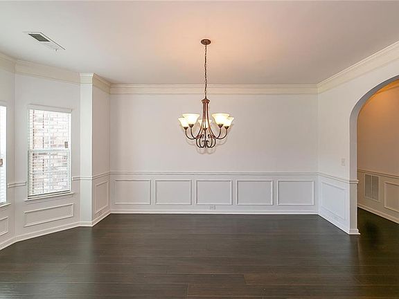 5th image of 3887 Arolla Ln