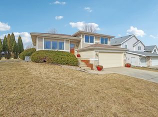 3414 Snowy Pkwy, Madison, WI 53719