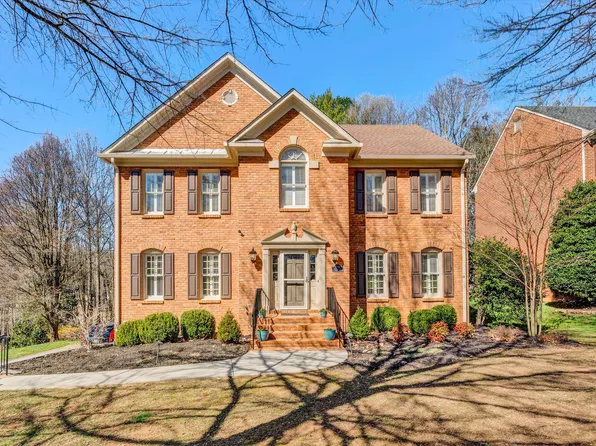 5596 Salisbury Dr, Roanoke, VA 24018