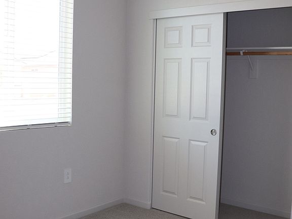 3rd image of 1754 Eagle River Ave
