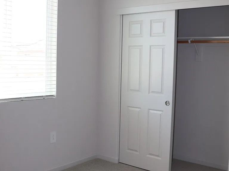 1754 Eagle River Ave — Photo 3