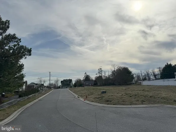 4630 Ridge Rd, Baltimore, MD 21236