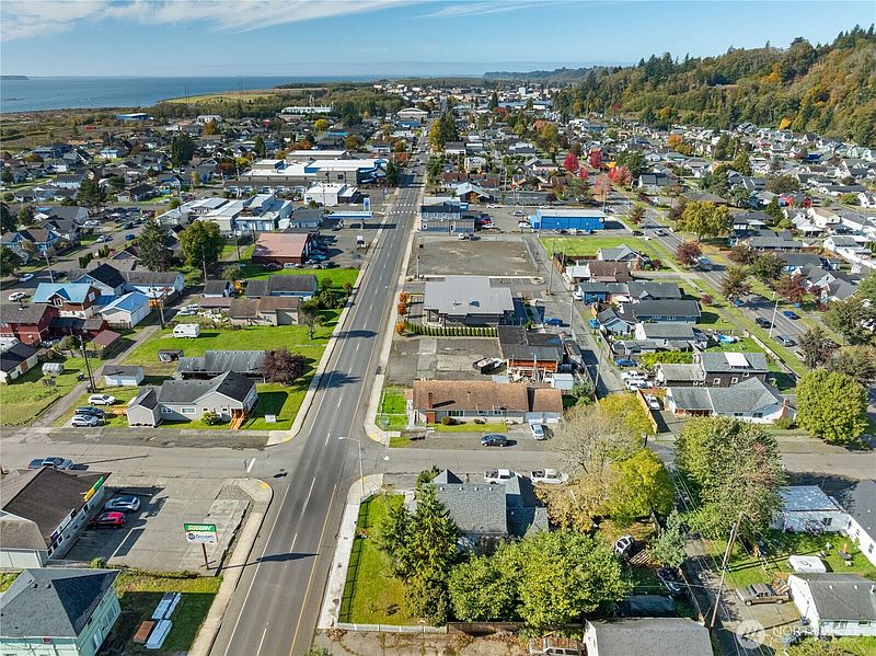 5th image of 2701 Simpson Avenue