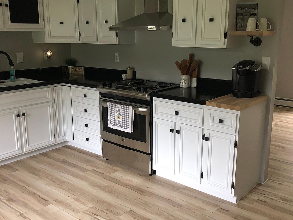 1st image of 705 Woodland Ave #3/1