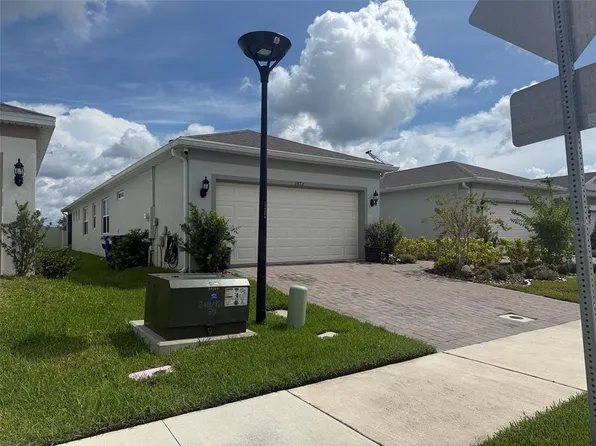 1873 Spring Shower Cir, Kissimmee, FL 34744