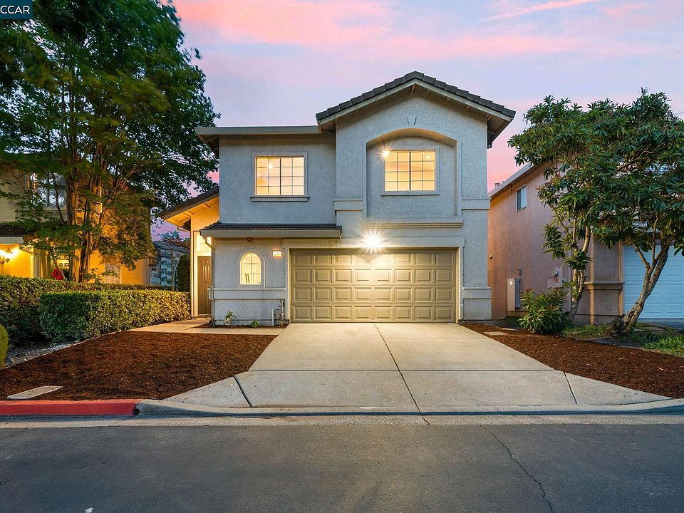 1st image of 210 Ivywood Dr