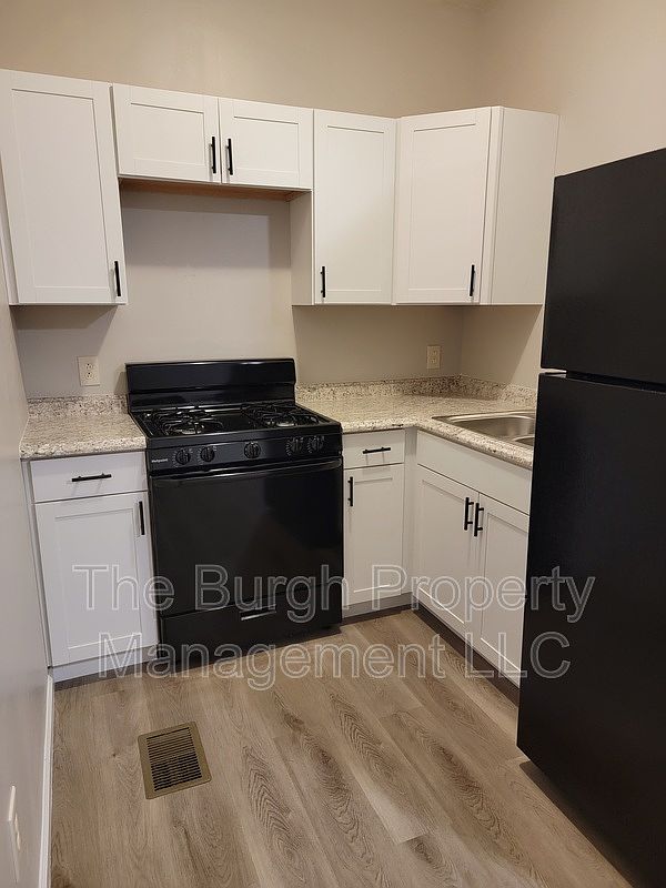 591 Pike St UNIT A, Meadow Lands, PA 15347 Zillow