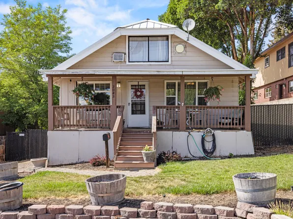 2043 Melrose St, Klamath Falls, OR 97601