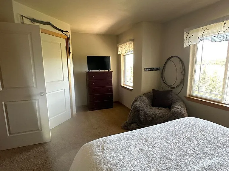 5015 Falcon Dr — Photo 13
