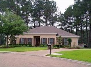 6 Randolph Pl, Natchez, MS 39120