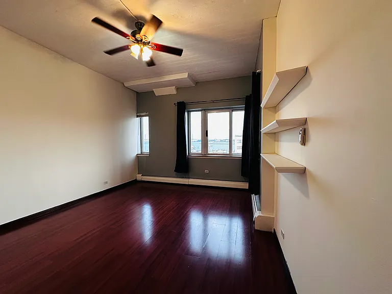 80 Bay Street Lndg #8F — Photo 24