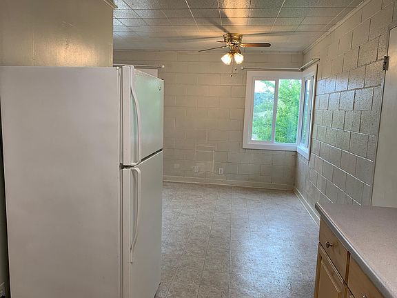 5th image of 192 N Shepherd St #3