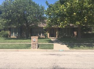 4025 Oakhurst Dr, Amarillo, TX 79109