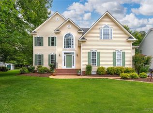8940 Kings Charter Dr, Mechanicsville, VA 23116