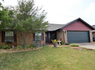 1625 Raquel Rd, Edmond, OK 73003