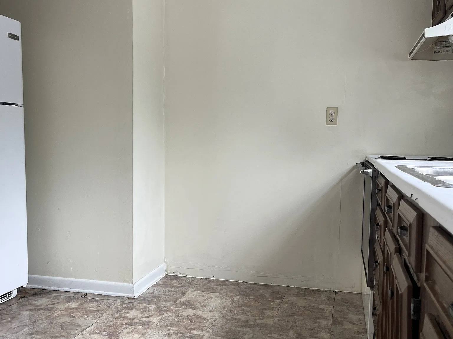 1 bed, 650 sqft, $750 — Photo 4