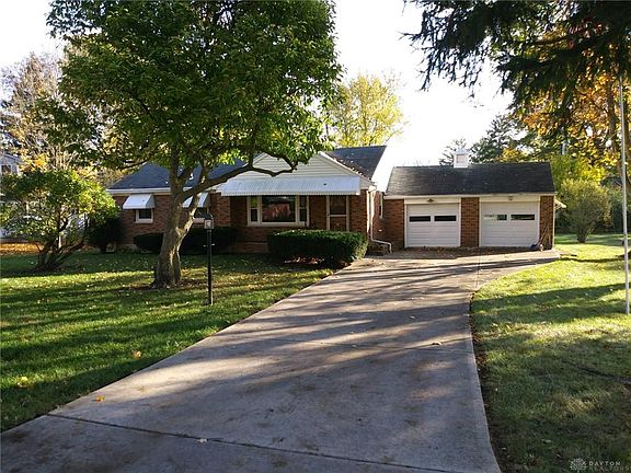 3rd image of 7836 Allison Ave