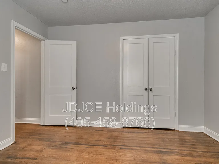 122 W Marshall Dr — Photo 16