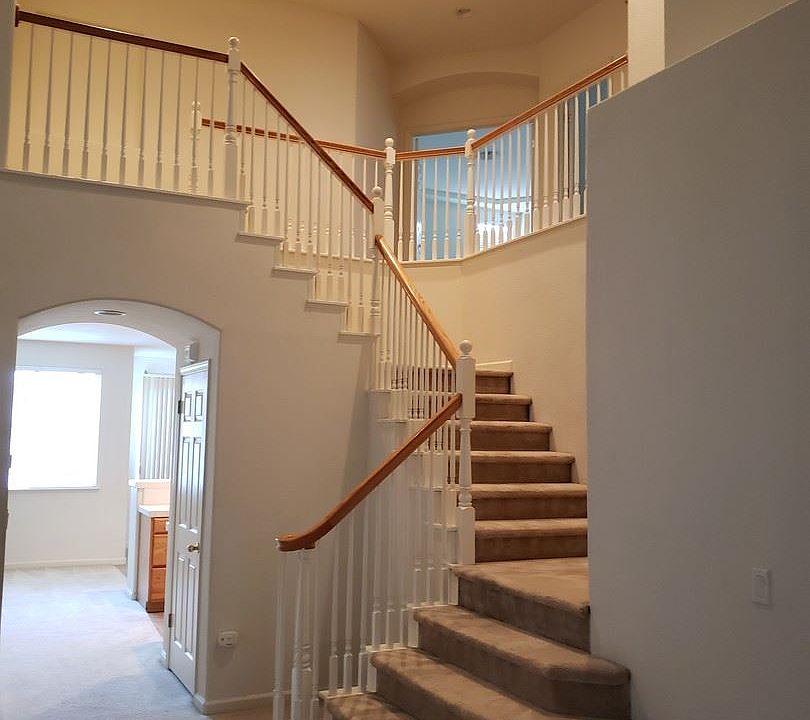 1st image of 250 Alcantar Cir