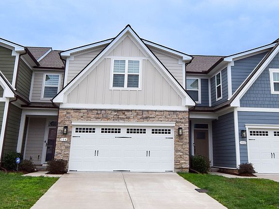 3rd image of 104 Great Falls Ct