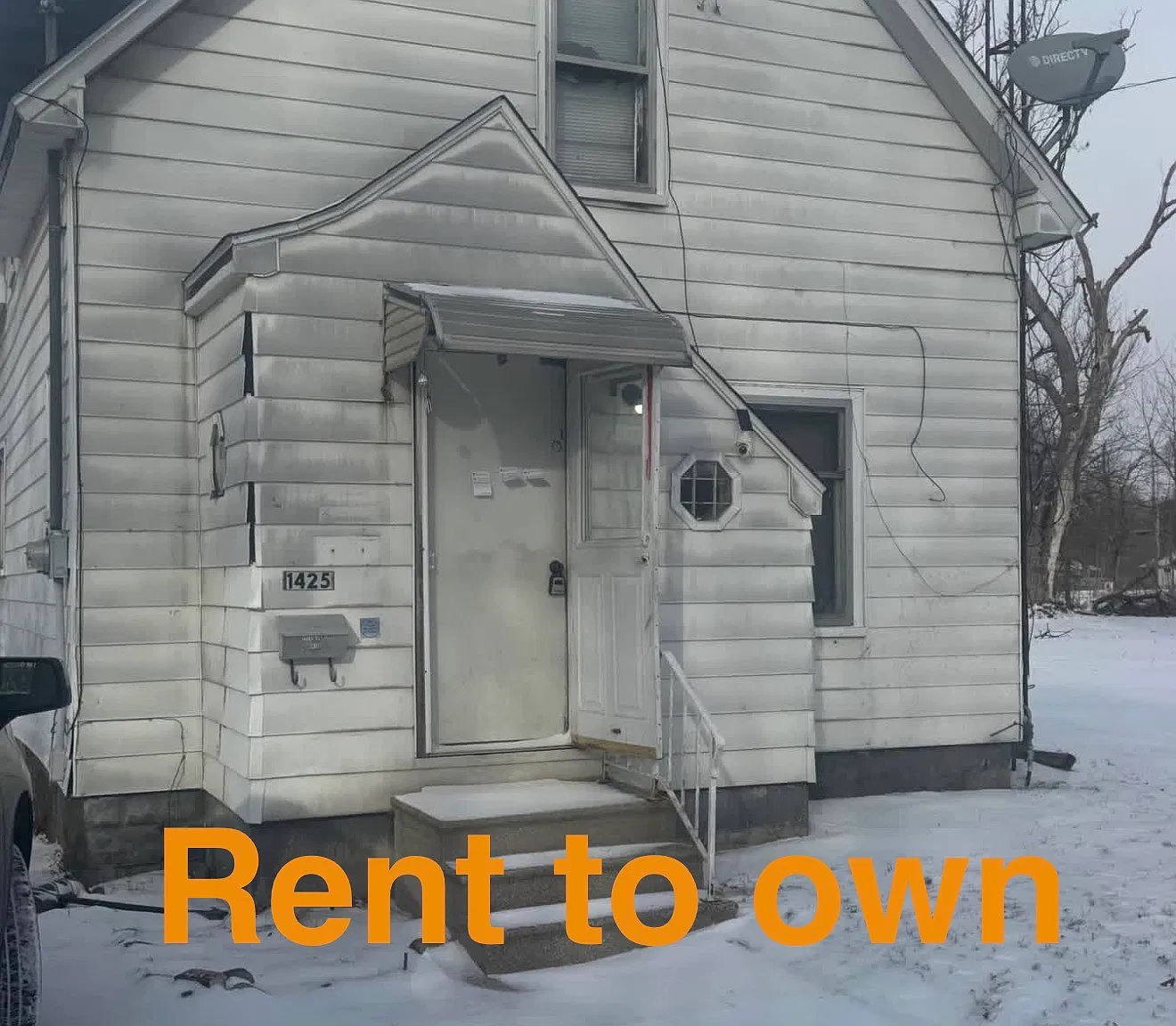 2 bed, 842 sqft, $920 — Photo 1